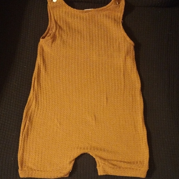 Brown Sleeveless Knit Romper - Picture 8 of 8